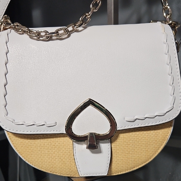 kate spade Handbags - KATE SPADE NWOT ROBYN SADDLE BAG Crossbody with Chain Strap
